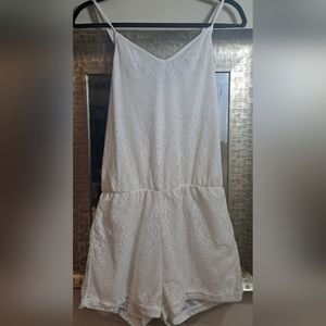 NWOT Bobbie & Brooks Small White Romper Shorts